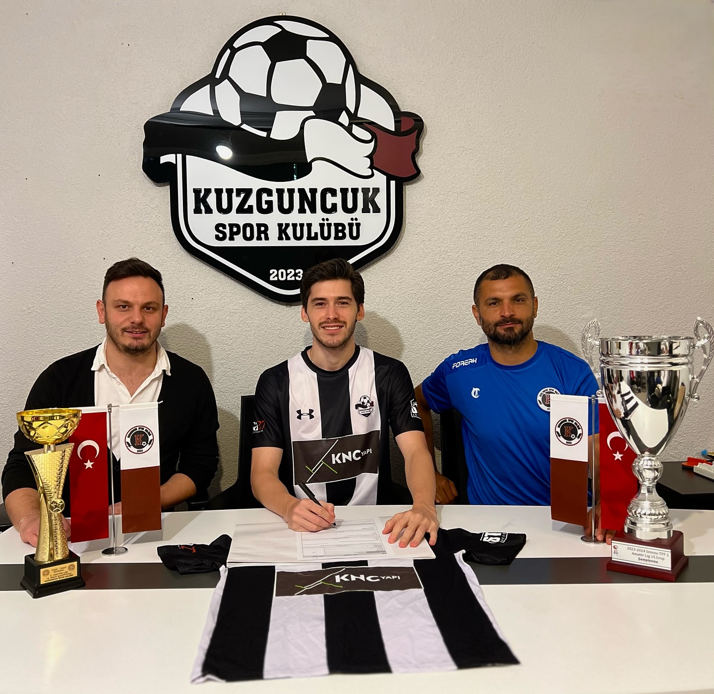 Onur Nayir Sözleşme Yeniledi