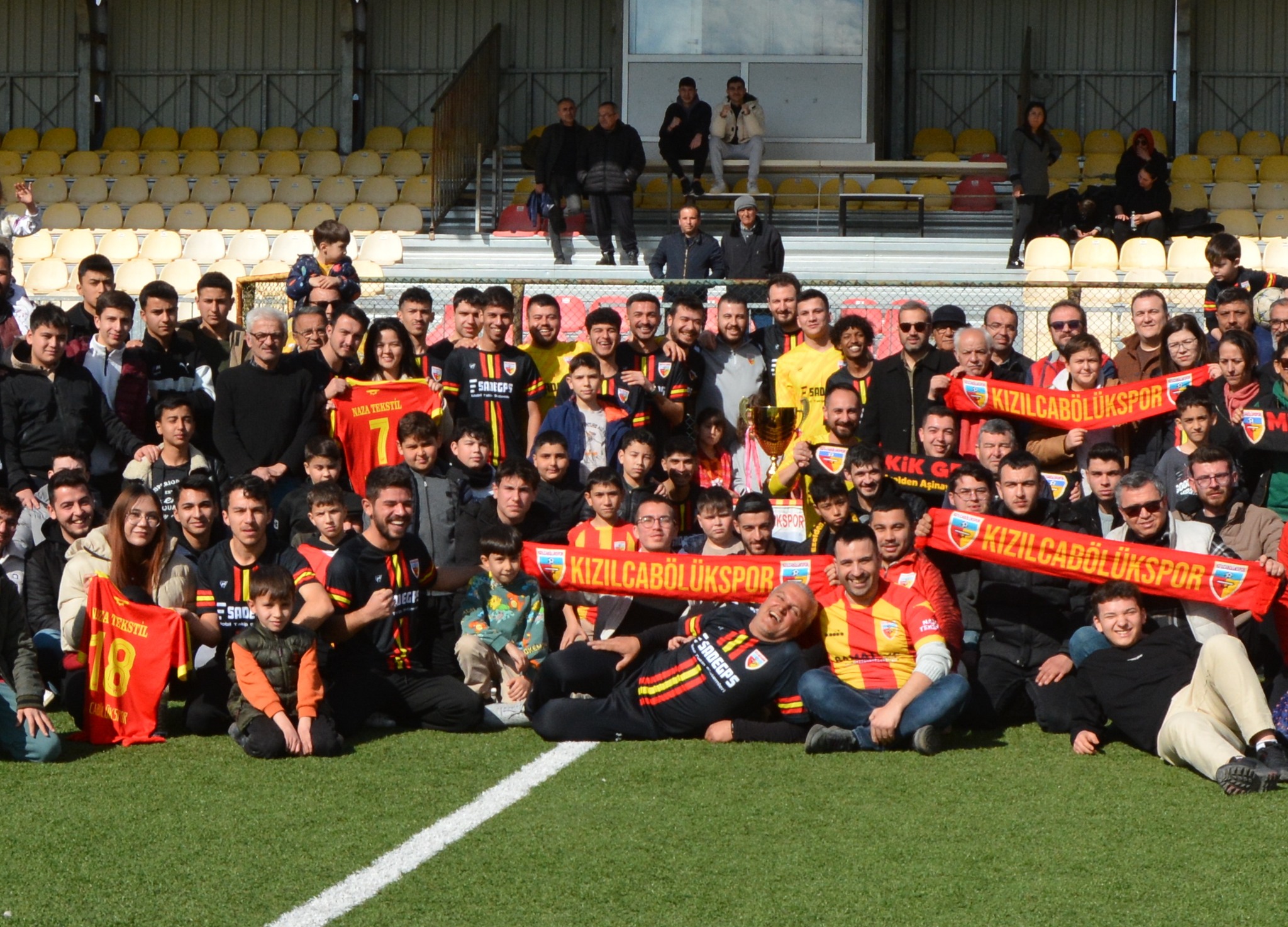 Kızılcabölükspor eski günler için meşale yaktı