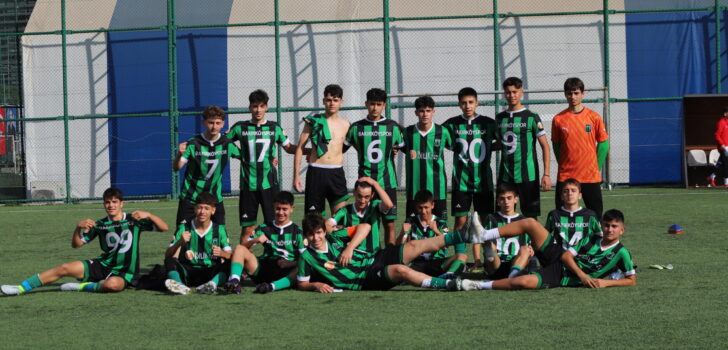 Bakırköyspor, 10 Kişiyle Galip Geldi ! Bakırköyspor, 10 Kişiyle Galip Geldi !